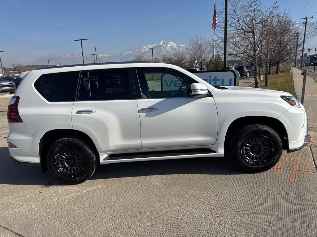used 2020 Lexus GX 460 car, priced at $38,999
