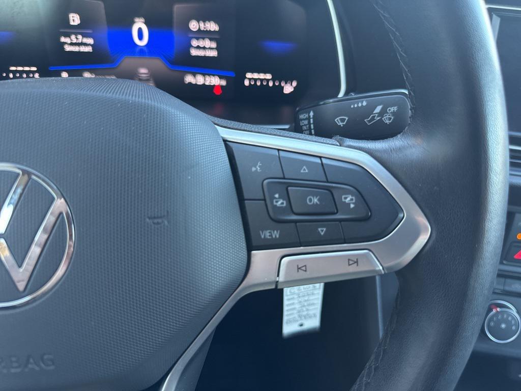 used 2024 Volkswagen Jetta car, priced at $16,995