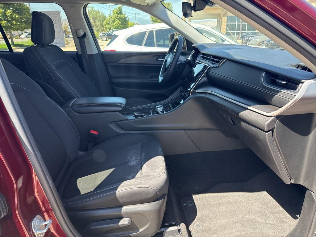 used 2023 Jeep Grand Cherokee car, priced at $20,995