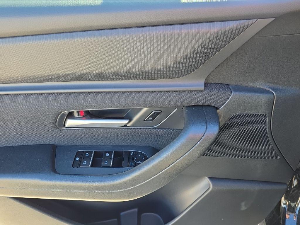 used 2024 Mazda CX-90 car, priced at $23,995