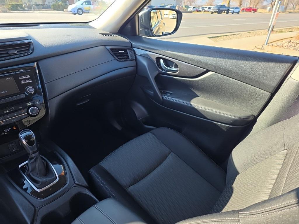 used 2017 Nissan Rogue car, priced at $15,995