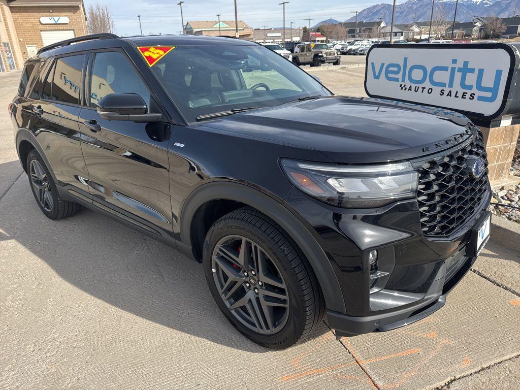 used 2025 Ford Explorer car, priced at $37,995
