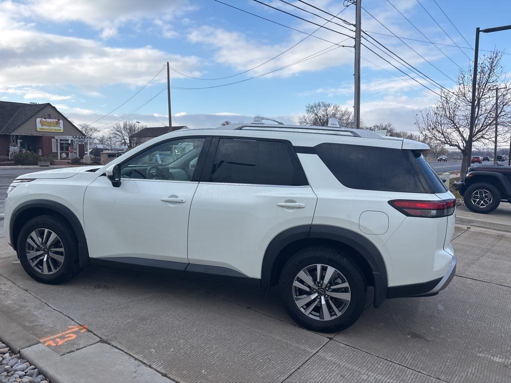 used 2023 Nissan Pathfinder car, priced at $32,995