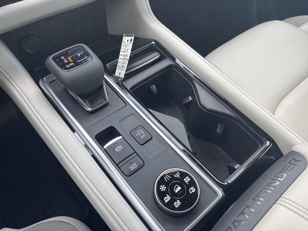 used 2023 Nissan Pathfinder car, priced at $32,995