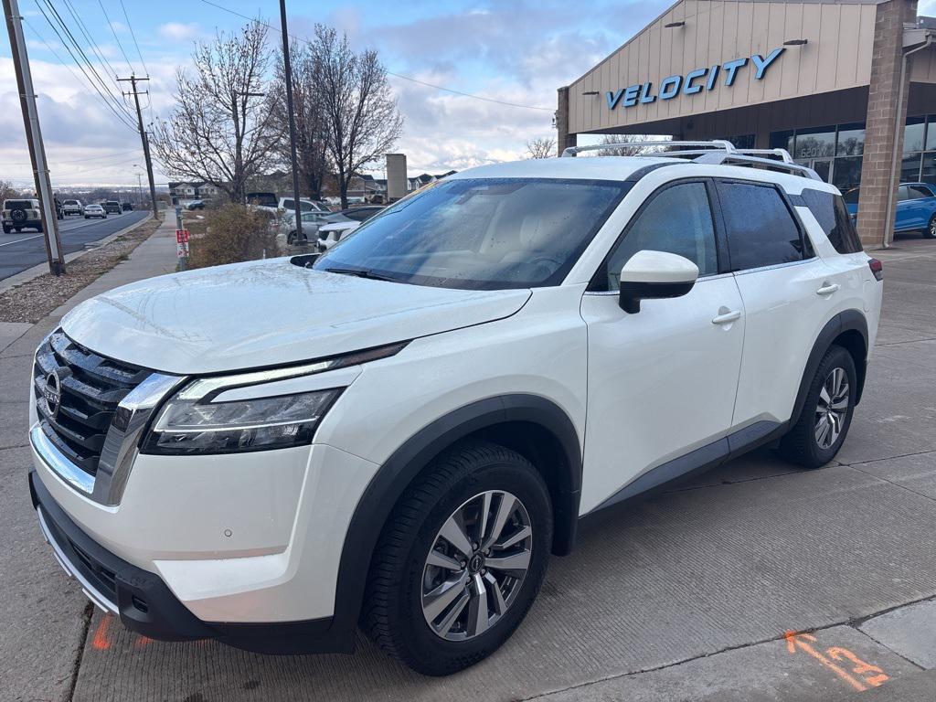 used 2023 Nissan Pathfinder car, priced at $32,995