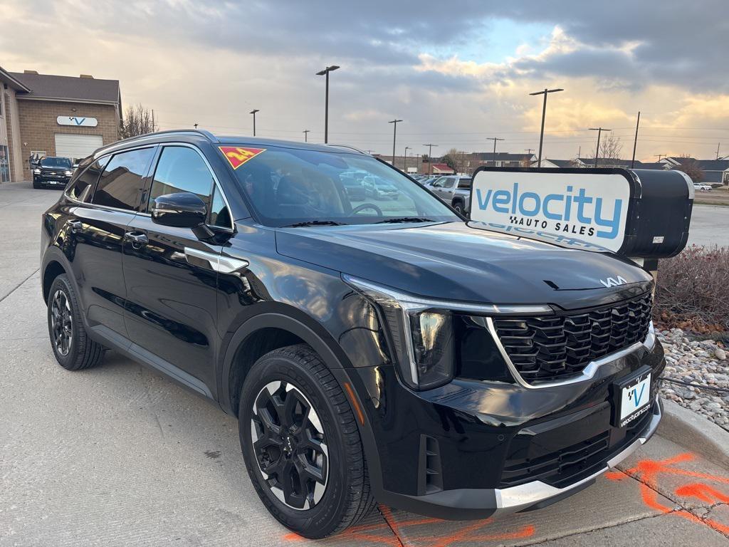 used 2024 Kia Sorento car, priced at $27,995