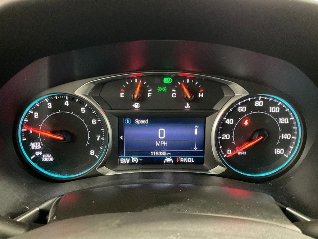 used 2021 Chevrolet Equinox car, priced at $15,900