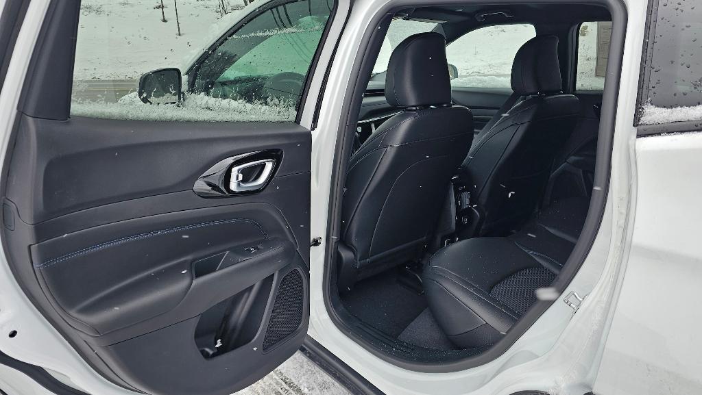 new 2026 Jeep Compass car, priced at $31,350