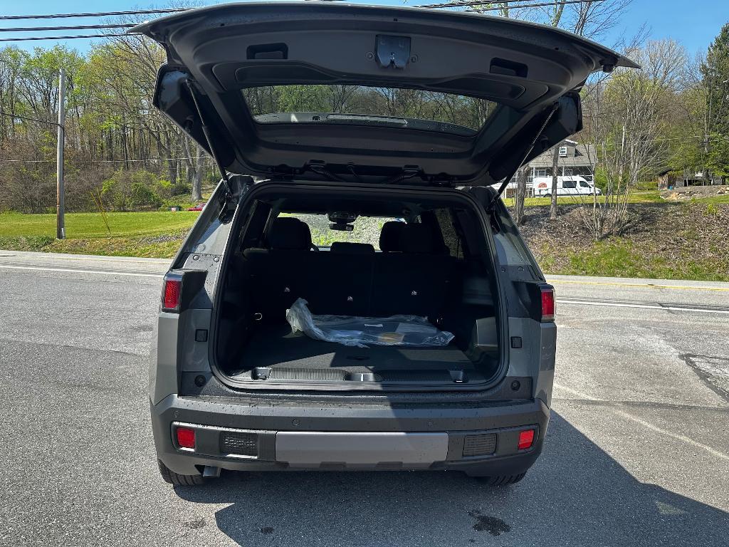 new 2026 Jeep Cherokee car, priced at $36,260