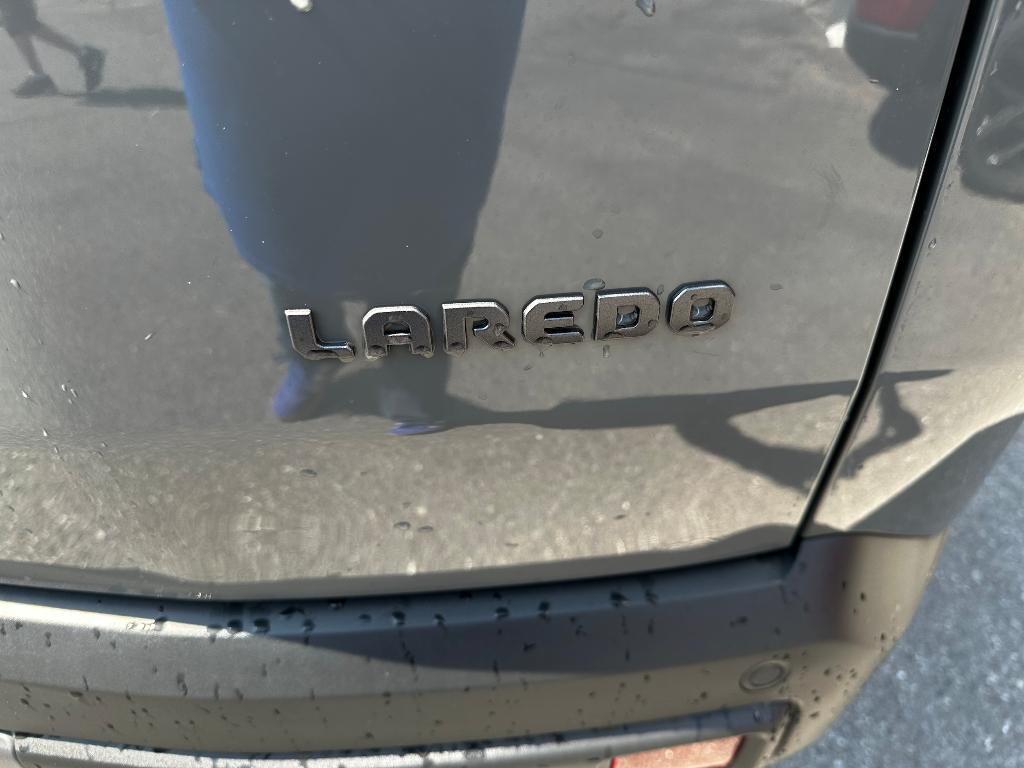 new 2026 Jeep Cherokee car, priced at $36,260