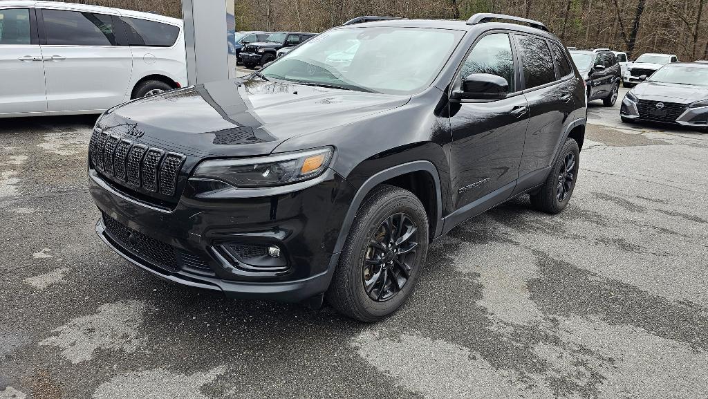 used 2023 Jeep Cherokee car, priced at $22,900