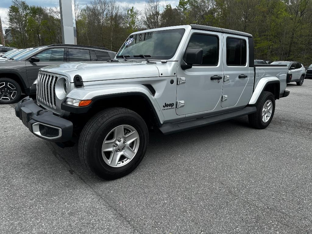 used 2022 Jeep Gladiator car, priced at $30,390