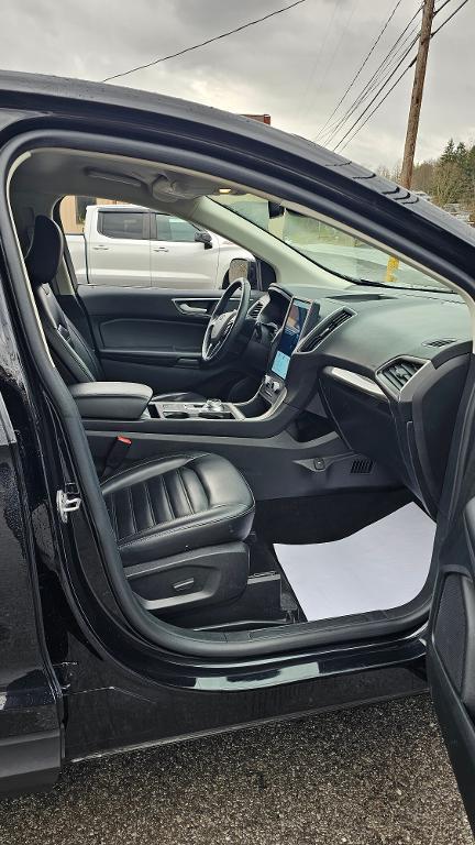 used 2023 Ford Edge car, priced at $20,890