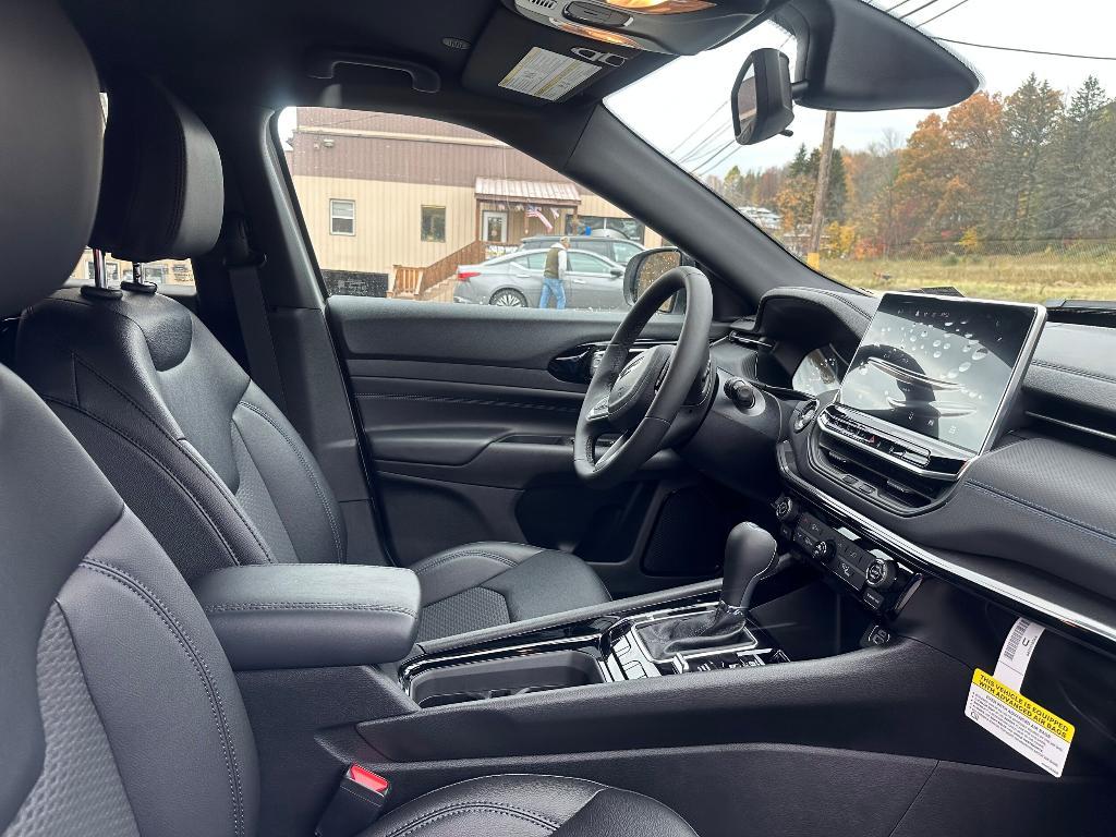 new 2026 Jeep Compass car, priced at $31,480