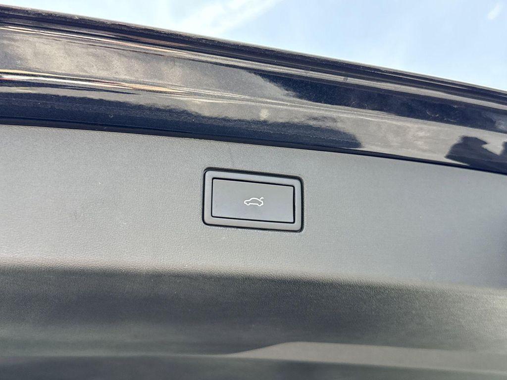 used 2025 Volkswagen Tiguan car, priced at $29,981