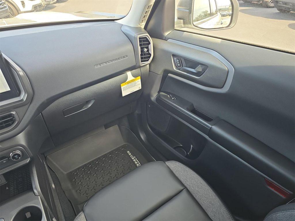 new 2025 Ford Bronco Sport car, priced at $32,484