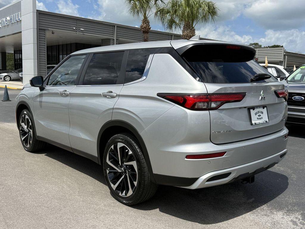 used 2024 Mitsubishi Outlander car, priced at $21,993