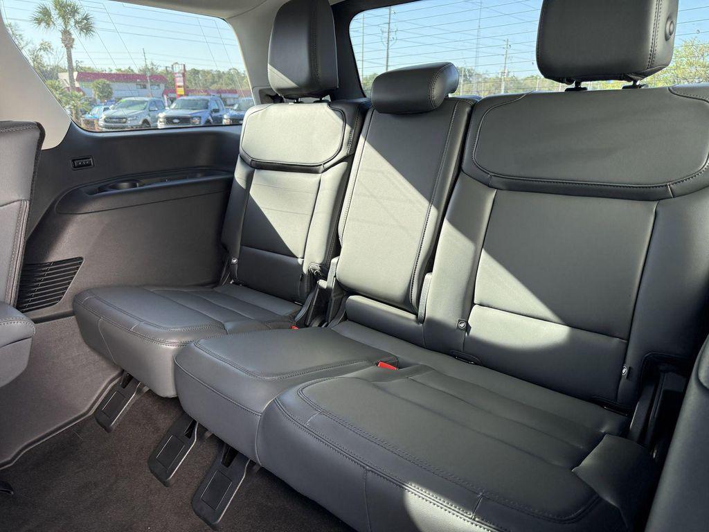 new 2026 Ford Expedition car, priced at $67,108