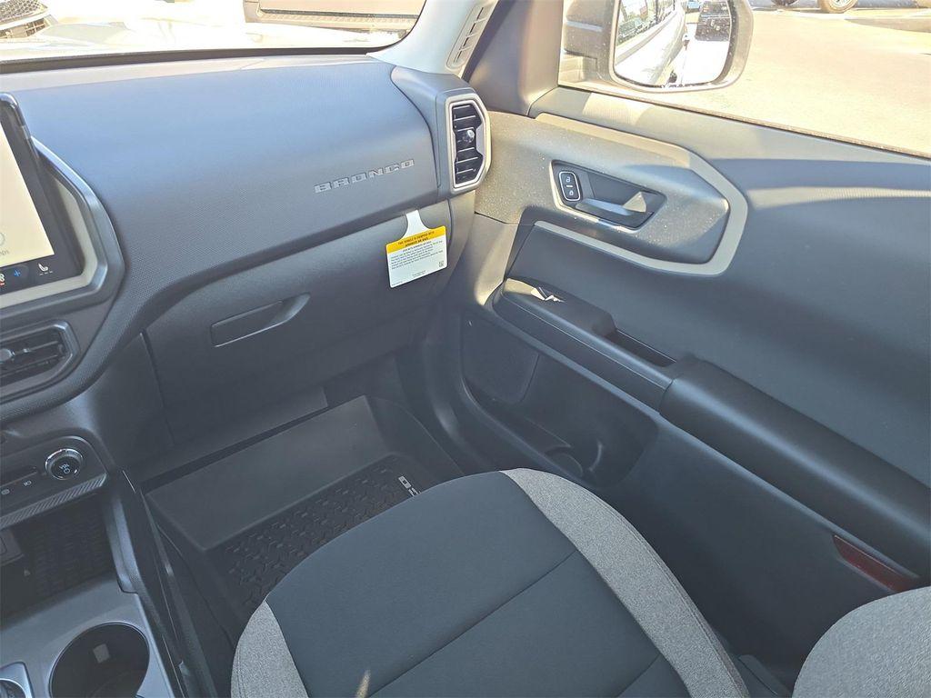 new 2025 Ford Bronco Sport car, priced at $32,996