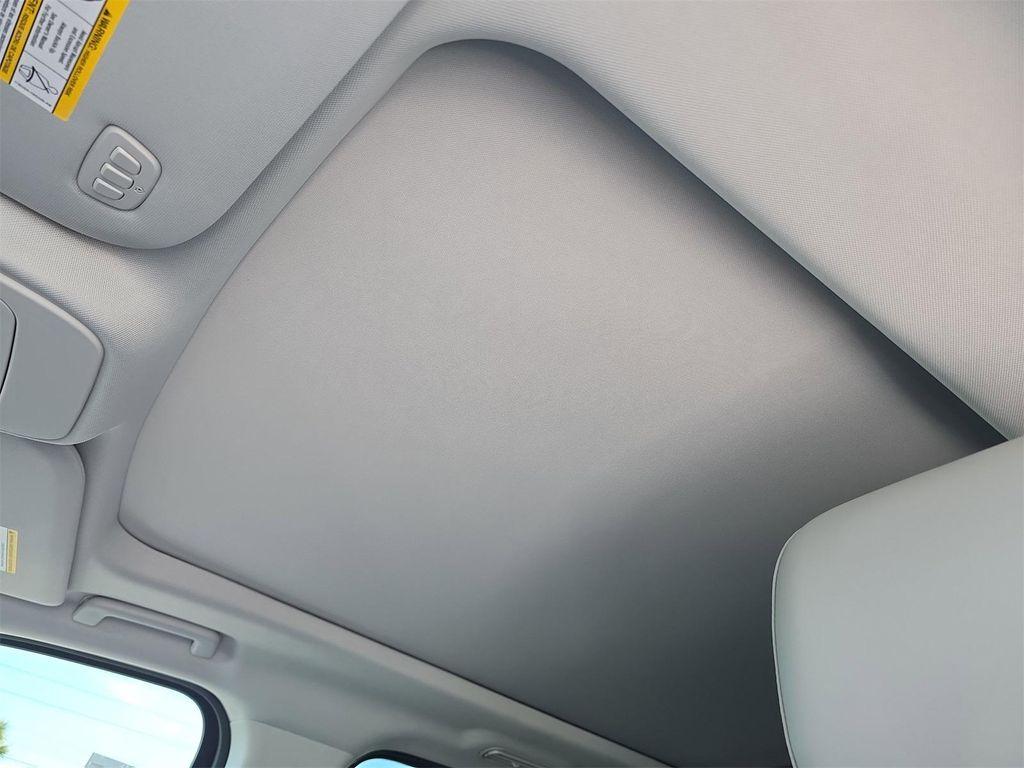 new 2025 Ford Expedition car, priced at $66,384