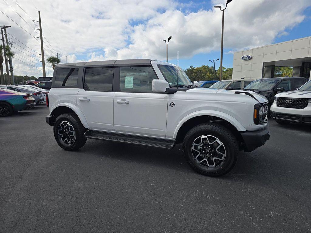 new 2025 Ford Bronco car, priced at $47,399