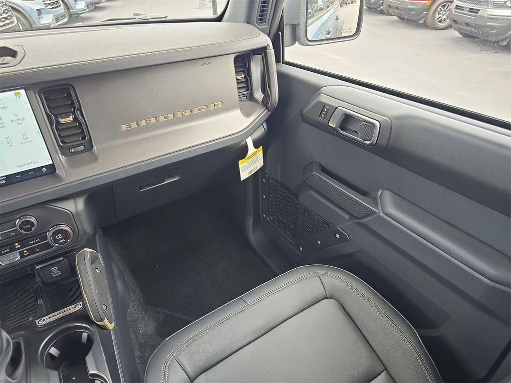 new 2025 Ford Bronco car, priced at $61,624