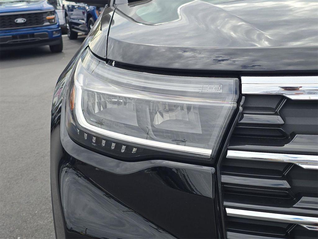 new 2026 Ford Explorer car, priced at $36,952