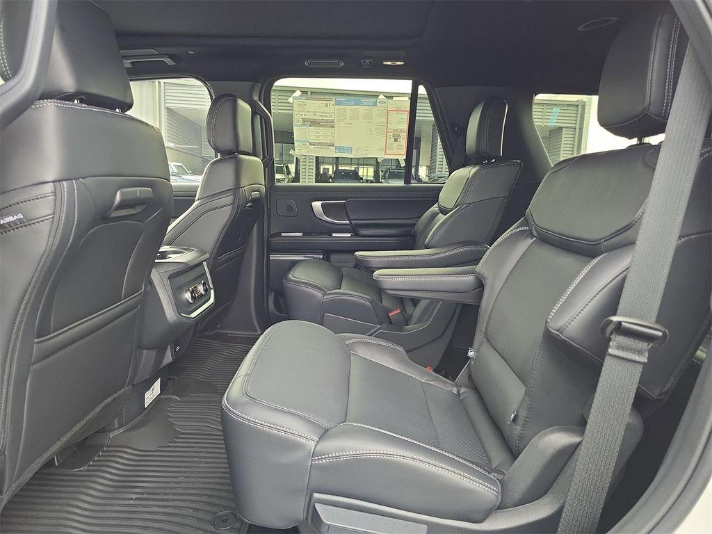 new 2025 Ford Expedition car, priced at $81,449