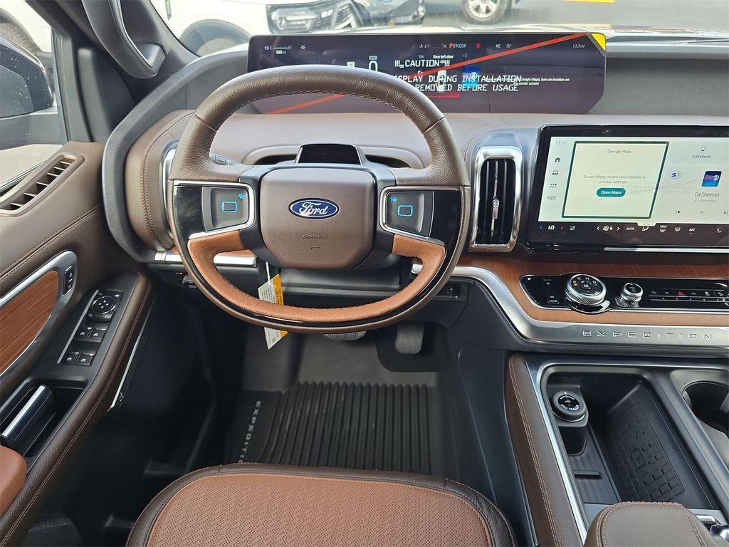 new 2025 Ford Expedition car, priced at $83,550