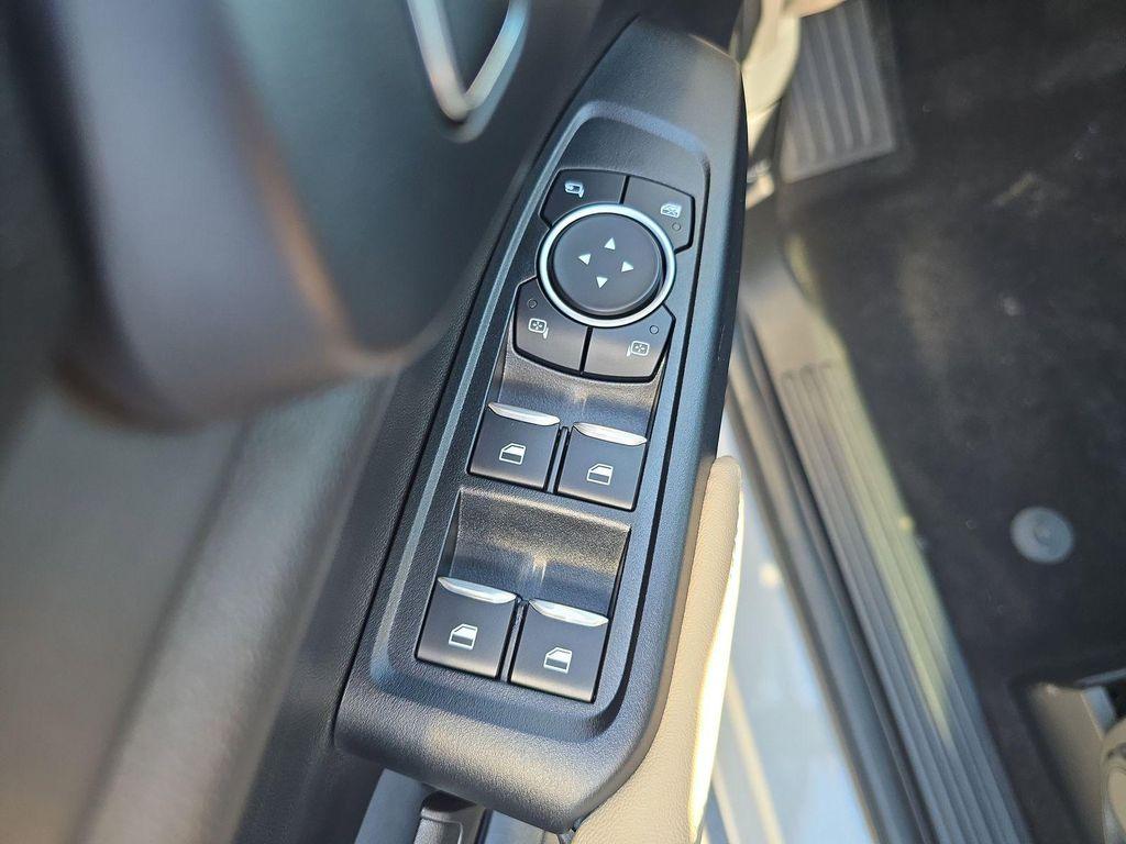 new 2025 Ford Ranger car, priced at $33,520