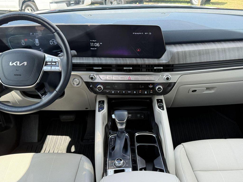 used 2024 Kia Telluride car, priced at $37,981