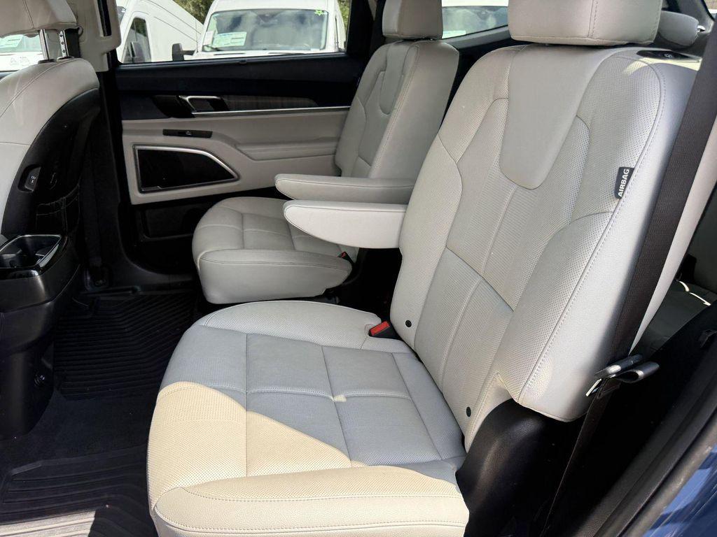 used 2024 Kia Telluride car, priced at $37,981