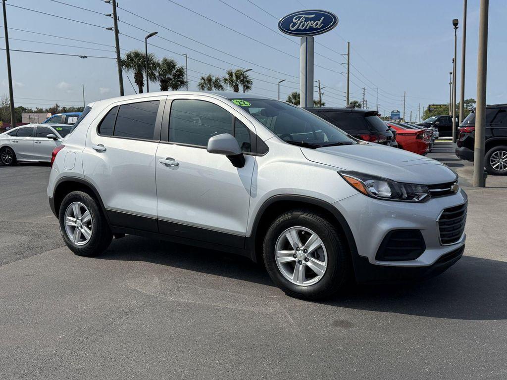 used 2022 Chevrolet Trax car, priced at $15,954