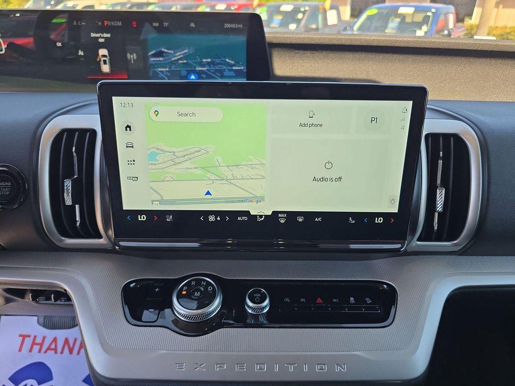 used 2025 Ford Expedition car, priced at $58,393