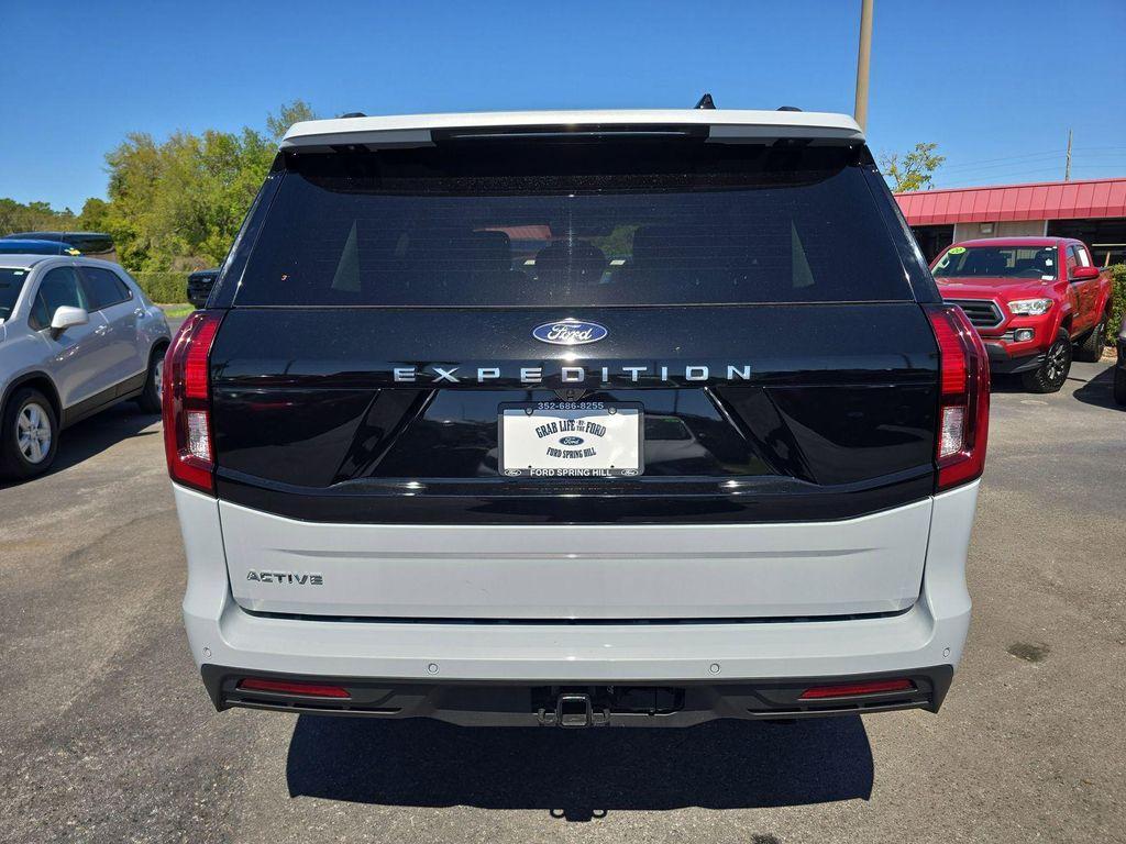 used 2025 Ford Expedition car, priced at $58,393
