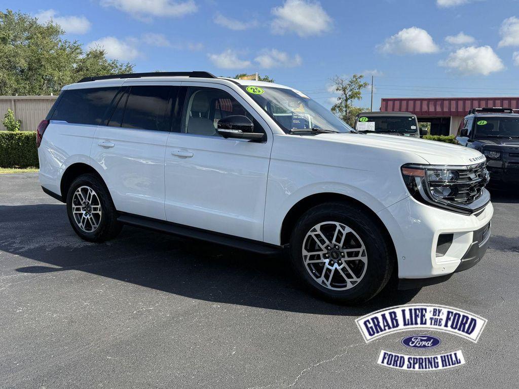 used 2025 Ford Expedition car, priced at $58,891