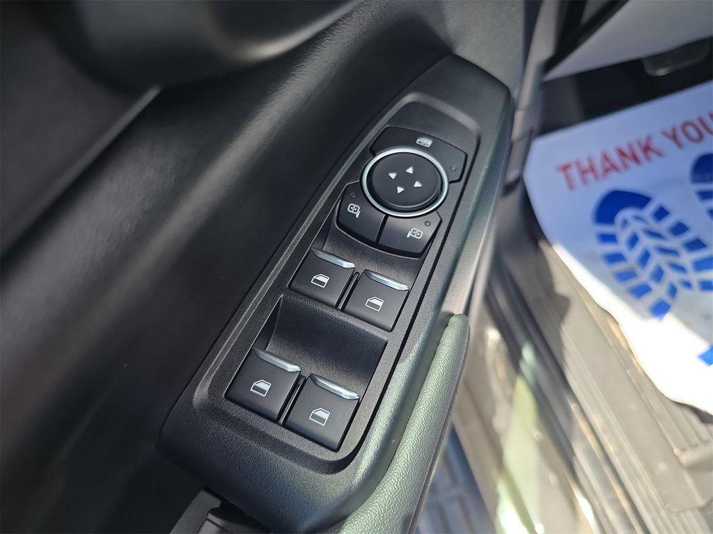 new 2025 Ford Ranger car, priced at $33,677