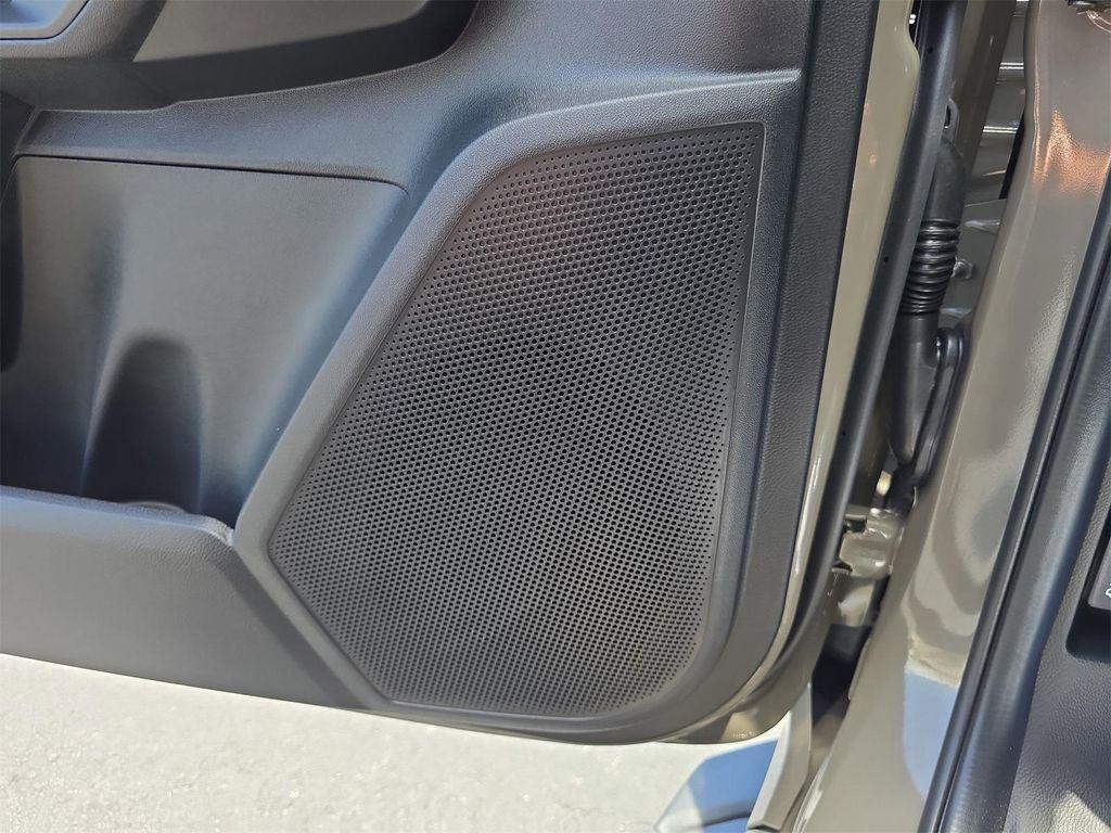 new 2025 Ford Ranger car, priced at $33,677