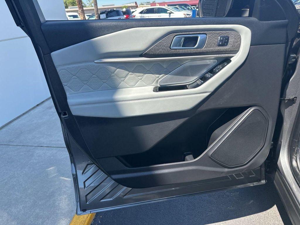 used 2025 Ford Explorer car, priced at $50,991