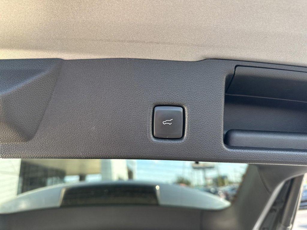 used 2022 Ford Escape car, priced at $21,591