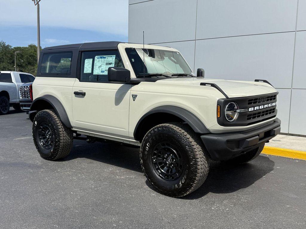 new 2026 Ford Bronco car, priced at $51,521