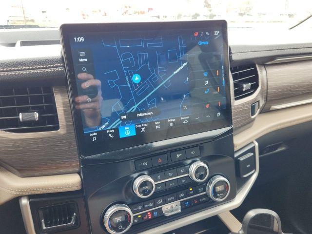 used 2024 Ford Expedition car, priced at $53,988