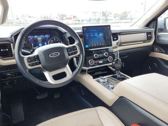 used 2024 Ford Expedition car, priced at $53,988