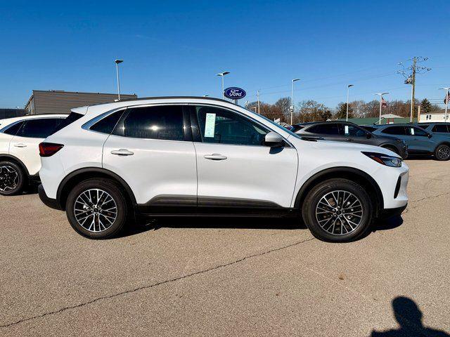 new 2026 Ford Escape car, priced at $29,649