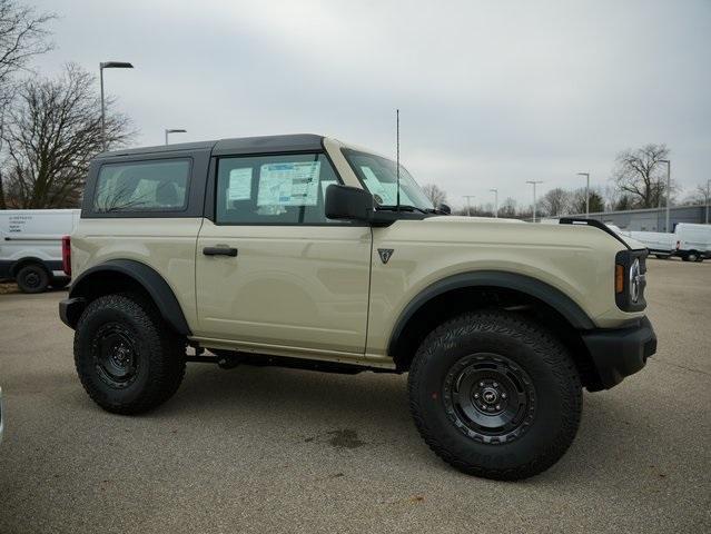 new 2025 Ford Bronco car, priced at $42,970