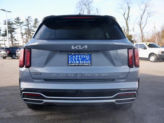 used 2022 Kia Sorento car, priced at $22,988