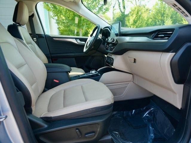 used 2022 Ford Escape car, priced at $21,462