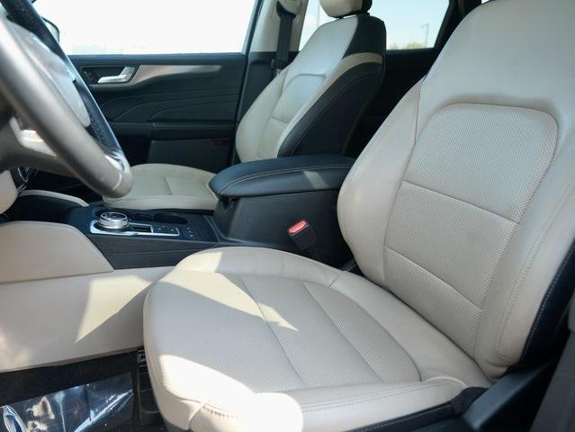 used 2022 Ford Escape car, priced at $21,462