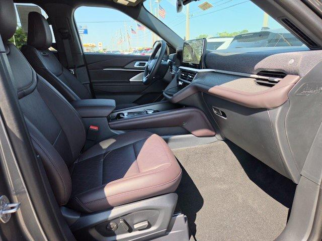 new 2027 Ford Explorer car, priced at $55,085