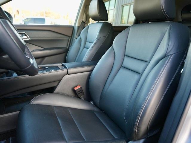 used 2021 Nissan Rogue car, priced at $23,392